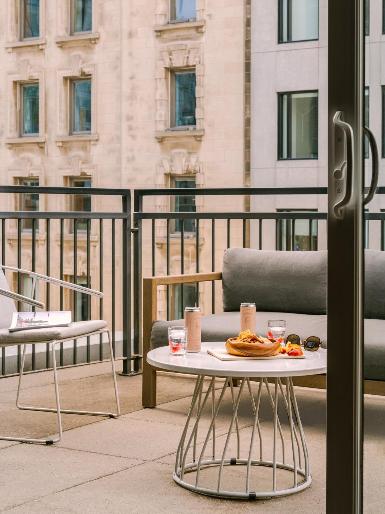 Sonder Penny Lane Aparthotel Montréal Kültér fotó